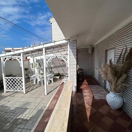 Fly & Stay Apartments פיומיצ'ינו מראה חיצוני תמונה