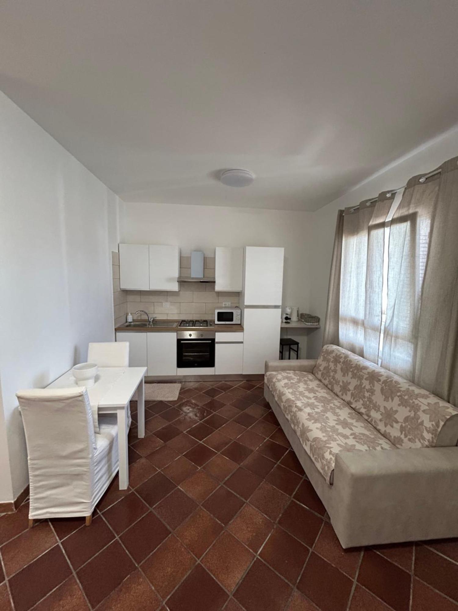 Fly & Stay Apartments פיומיצ'ינו מראה חיצוני תמונה